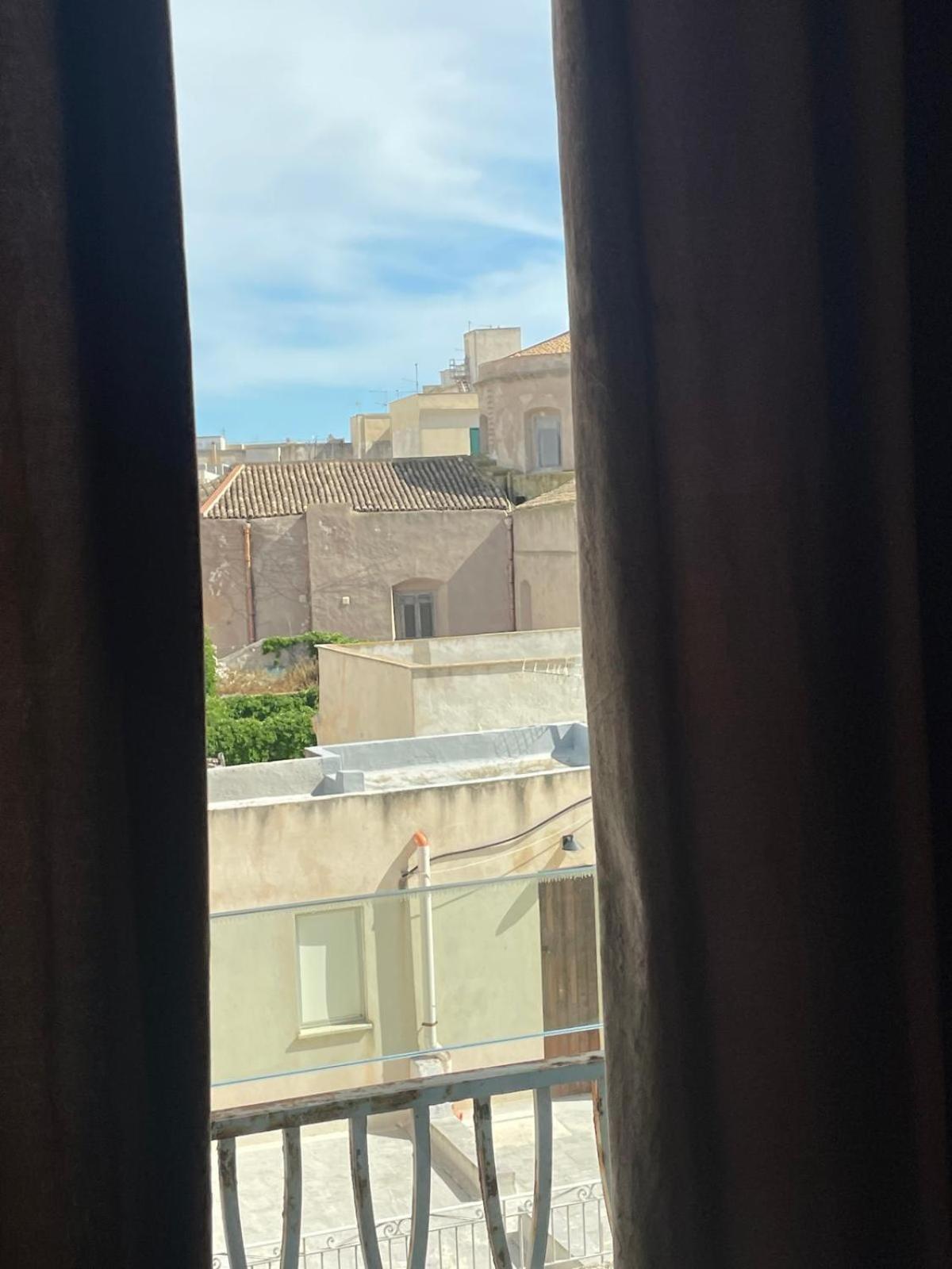 Garibaldi Citta' Appartement Trapani Buitenkant foto